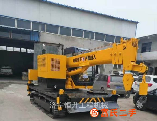 轉(zhuǎn)讓履帶隨車(chē)吊。履帶吊，履帶起重機(jī)