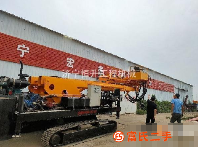 轉(zhuǎn)讓10到30噸履帶吊，全液壓履帶起重機(jī)