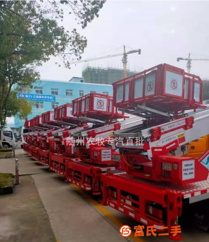 高空作業(yè)云梯車 廠家直銷進(jìn)口32米 可以分期付款