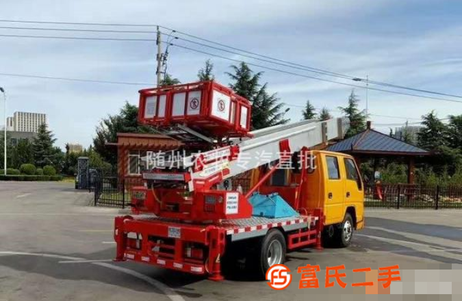 轉讓32米高空云梯 廠家批發(fā)各種國六進口云梯車 可以分期付款