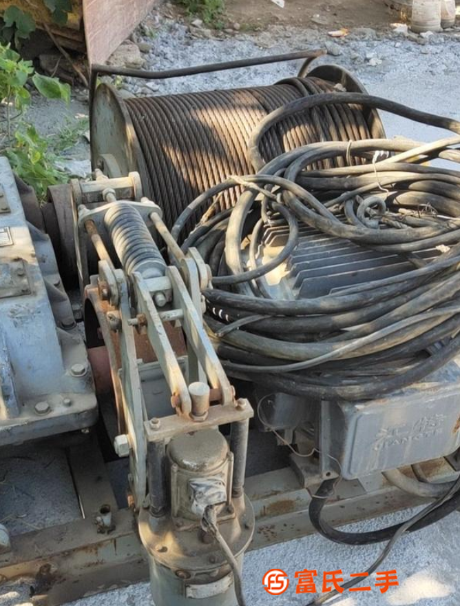 轉讓塔吊6噸卷揚機，機構