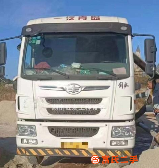 出售即將到家18年中聯10022精品車載泵。國五