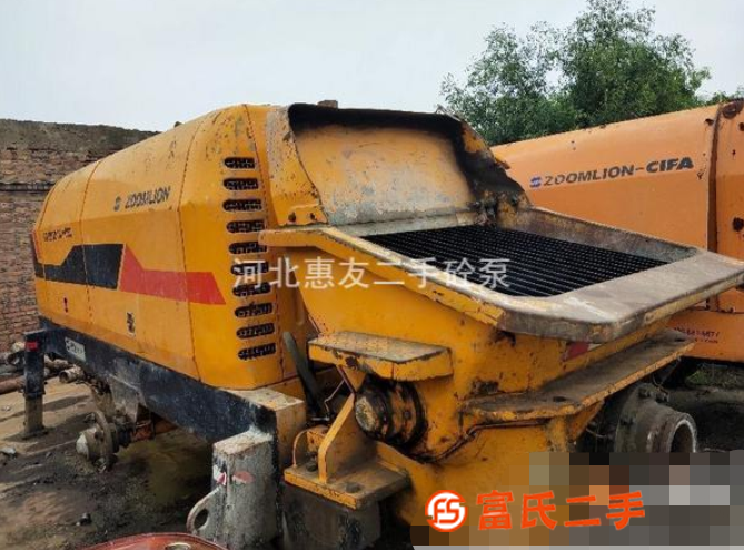 出售中聯重科8016110電機拖泵