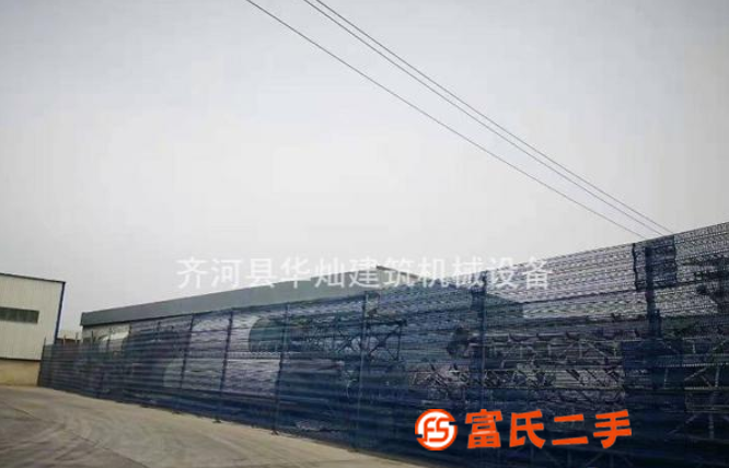 轉(zhuǎn)讓現(xiàn)貨100噸水泥倉5臺(tái),1臺(tái)雙錐。2臺(tái)150噸水泥倉