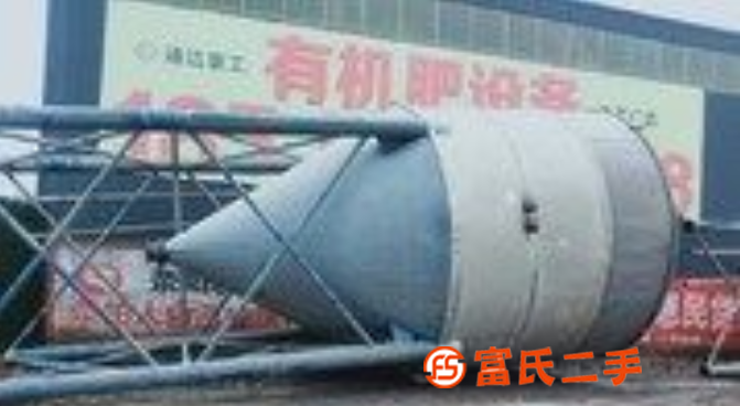 長期高價收購120噸立式水泥罐