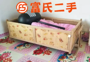 嬰兒床  100元
