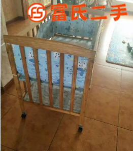 嬰兒床  50元