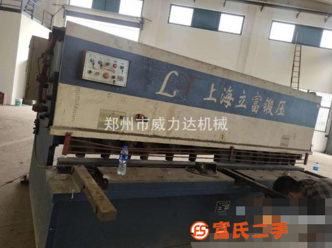 轉讓處理一臺二手剪板機 工作尺寸16*3200 液壓擺式剪板