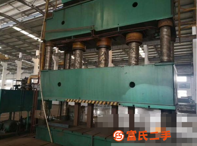 轉(zhuǎn)讓800噸液壓機(jī)