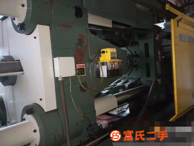 轉讓倒閉工廠力勁280T,500T冷室壓鑄機