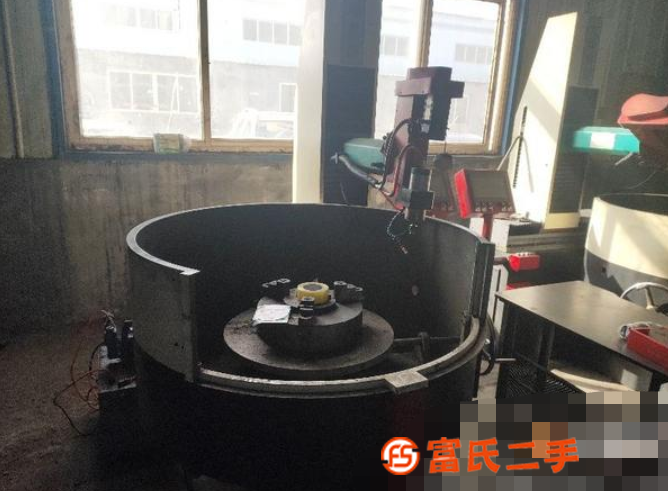 轉(zhuǎn)讓自動鉆孔機(jī)，加工中心