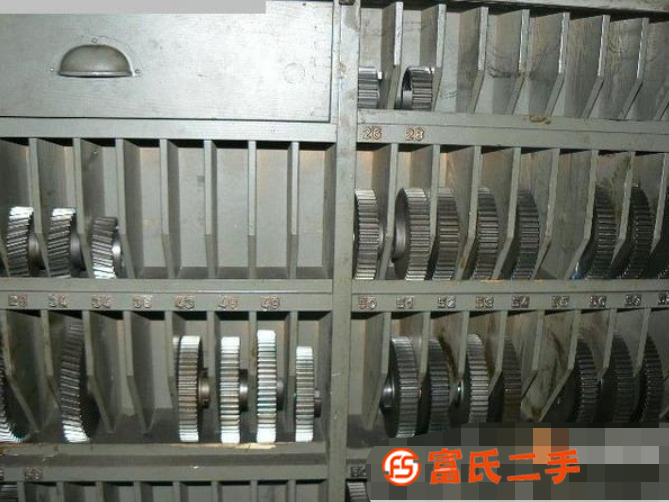 轉(zhuǎn)讓瑞士二手齒輪加工設(shè)備MODUL ZFTKK 500/2U