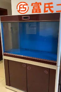 高檔魚缸轉讓  2200元