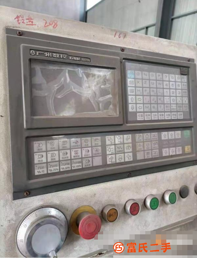 出售云機3675數控車一臺