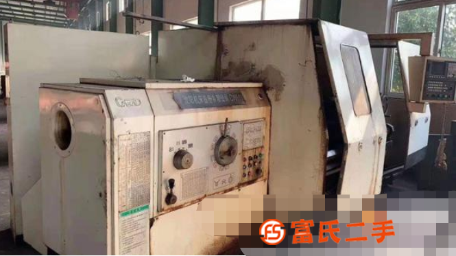 工廠轉型賠本出售[沈陽CW61100Bx1.5米數控臥式車床