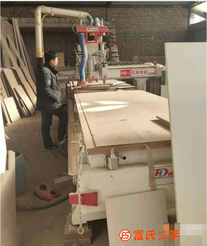 轉讓二手雙工位四工序開料雕刻機