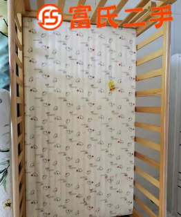 品牌嬰兒床 兒童餐椅  400元