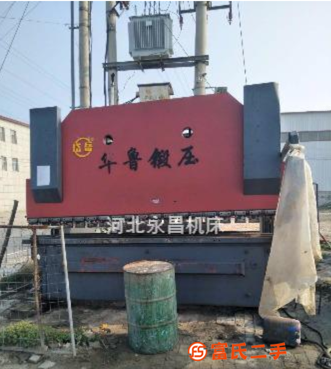 低價出售一臺電液伺服160噸四米的數控折彎機
