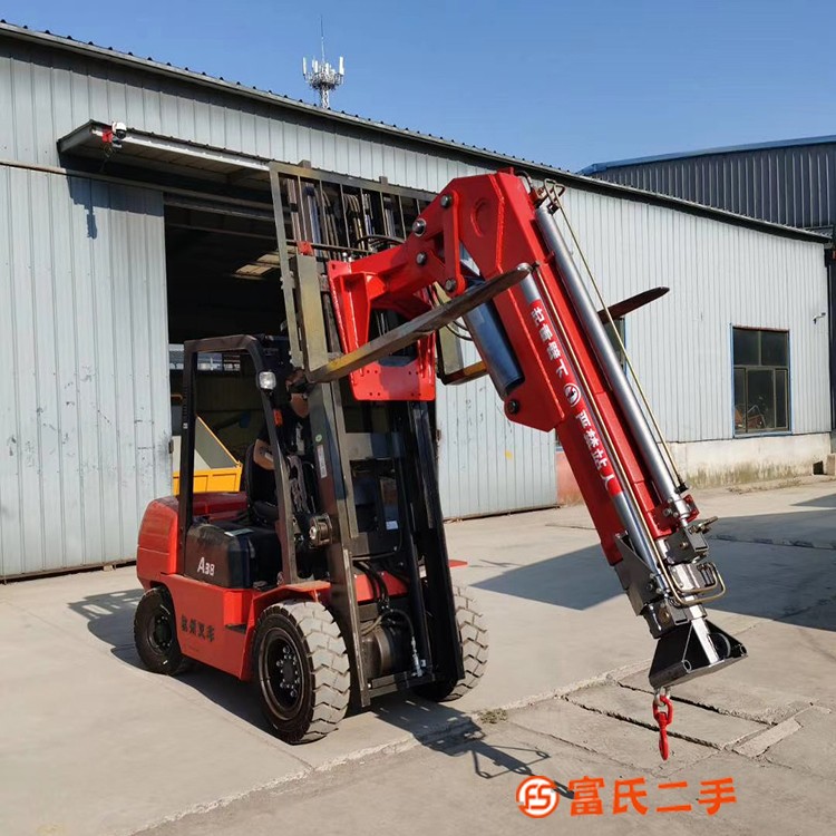 7.5噸叉車飛臂吊臂長 4.5噸叉車直臂吊參數(shù)