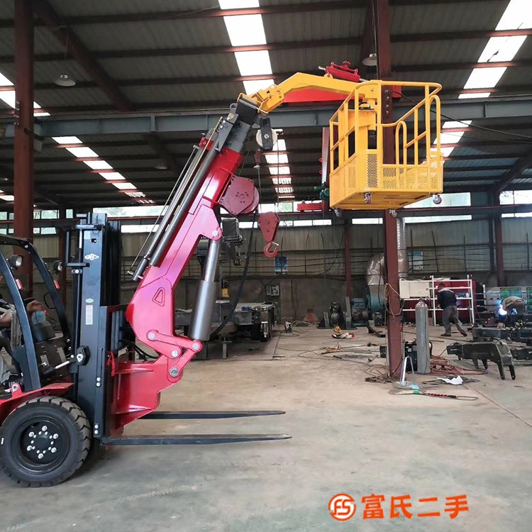 改裝叉車(chē)吊機(jī) 4.5噸叉車(chē)飛臂吊臂長(zhǎng)