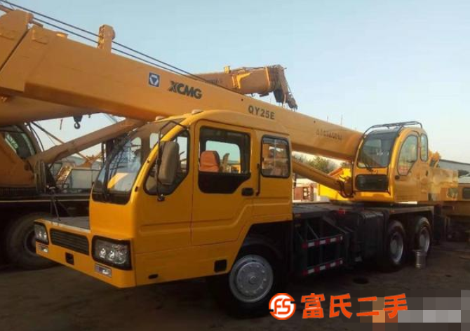 出售徐工25噸汽車(chē)吊
