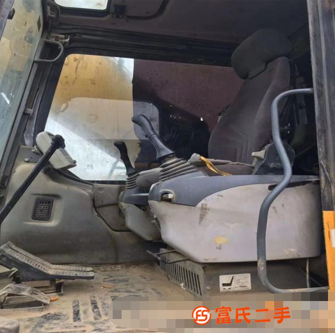 全網(wǎng)求購(gòu)高品質(zhì)臨工挖掘機(jī)6300型