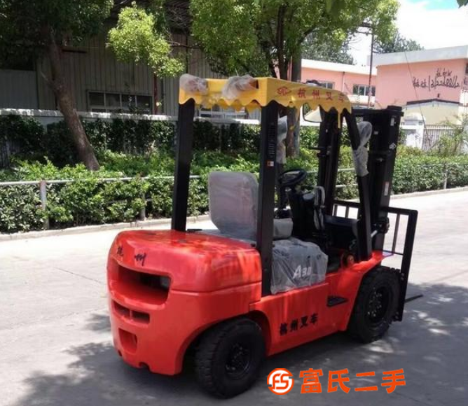 供應全系列二手叉車！1噸，2噸，3噸，5噸，8噸