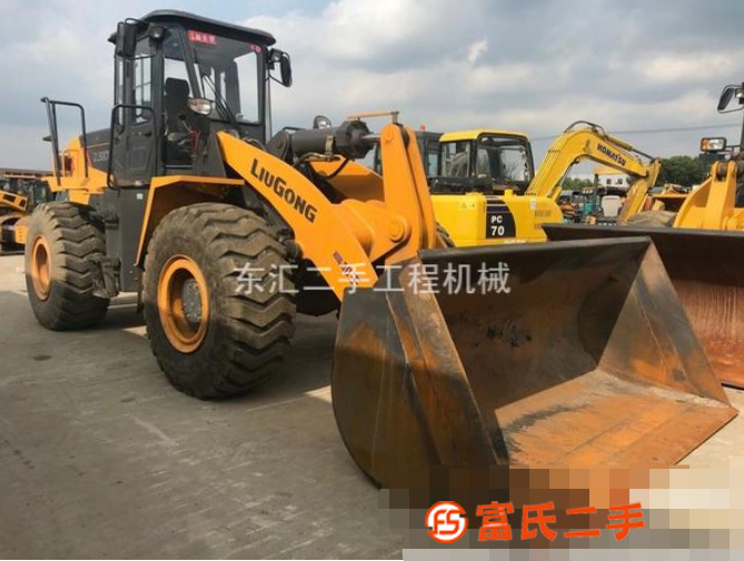 《送貨上門》便宜轉讓原裝二手50,30,20裝載機鏟車