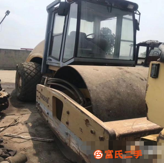 專業回收二手裝載機 二手泵車二手壓路機