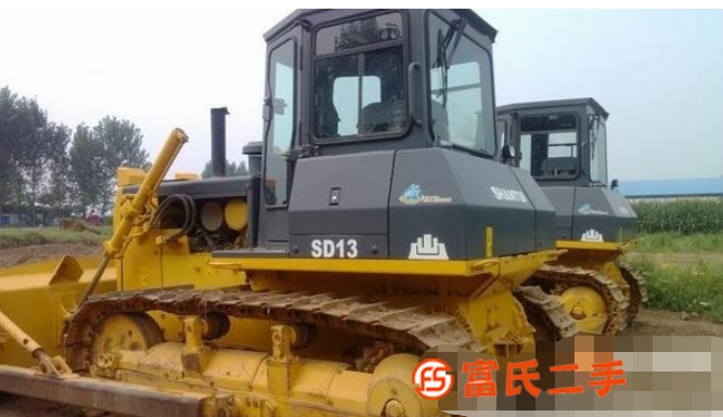 轉(zhuǎn)讓低價處理二手閑置東方紅802 100 山推130推土機