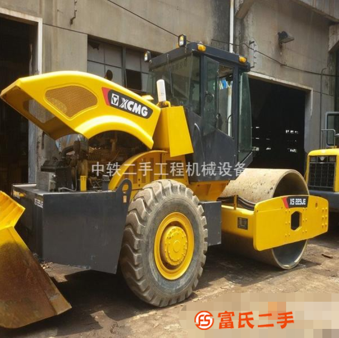 出售二手壓路機,20噸 22噸 26噸壓路機免費送貨上門