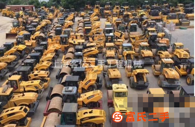 轉(zhuǎn)讓公司處理二手20噸22噸26噸壓路機(jī)