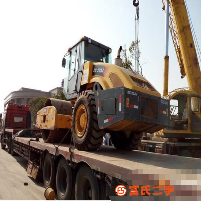 個(gè)人 二手22噸壓路機(jī)轉(zhuǎn)讓