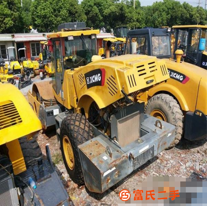 二手22噸壓路機(jī)出售二手徐工壓路機(jī)