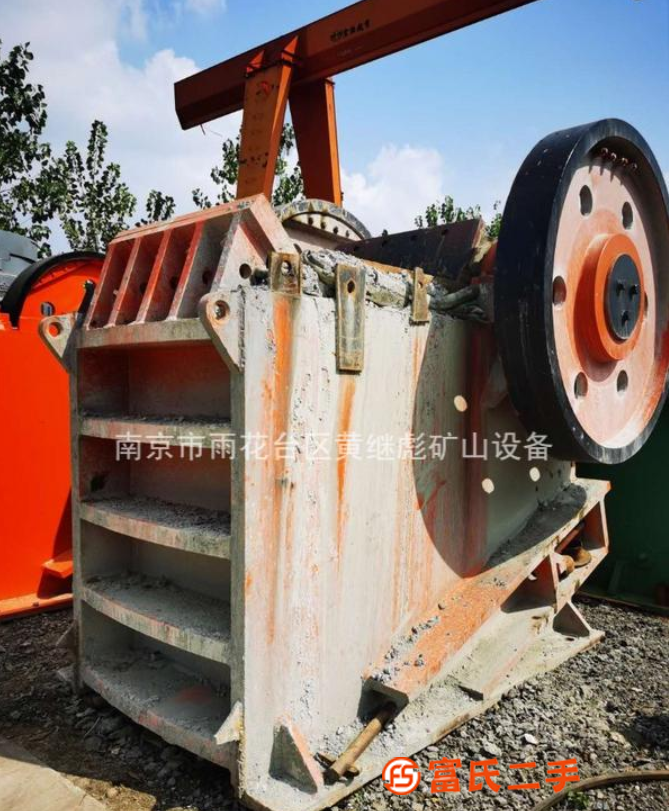 轉(zhuǎn)讓售二手8701060鄂氏破碎機(jī)