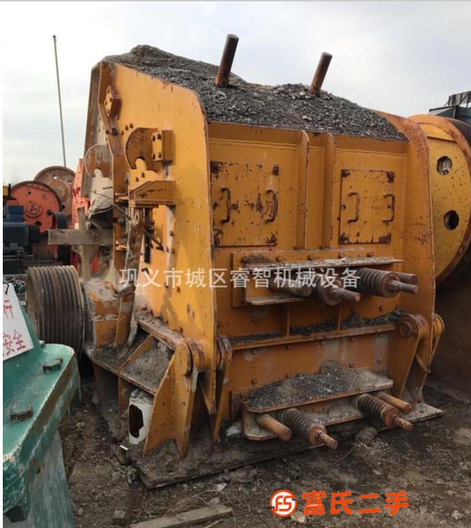 轉(zhuǎn)讓上海路橋1315反擊式破碎機(jī)