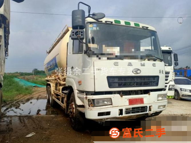 出售一批二手東風天龍解放汕德卡歐曼水泥罐車手續(xù)齊全