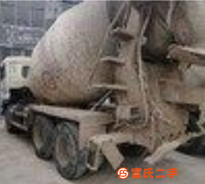 急售 急售 急售 白菜價出售國三水泥罐車數量