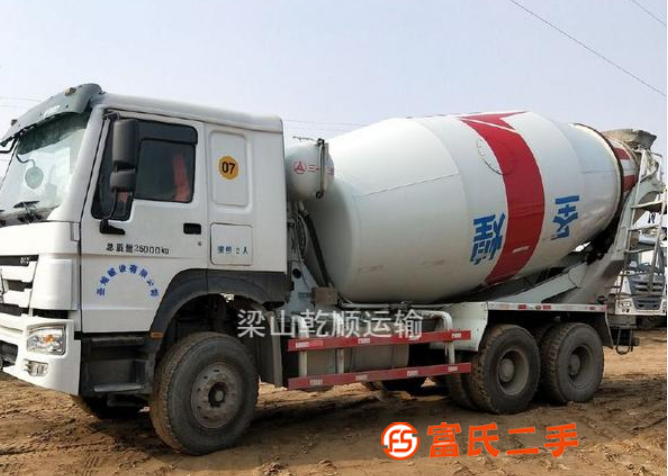 15年國四12方豪沃 三一水泥罐車轉讓