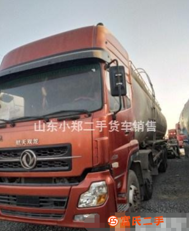 轉(zhuǎn)讓二手東風(fēng)天龍前四后八水泥罐車45立方雷諾350馬力