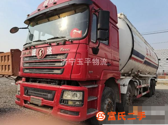 低價轉讓二手前四后八散裝水泥罐車國四國五排放27立方到48立