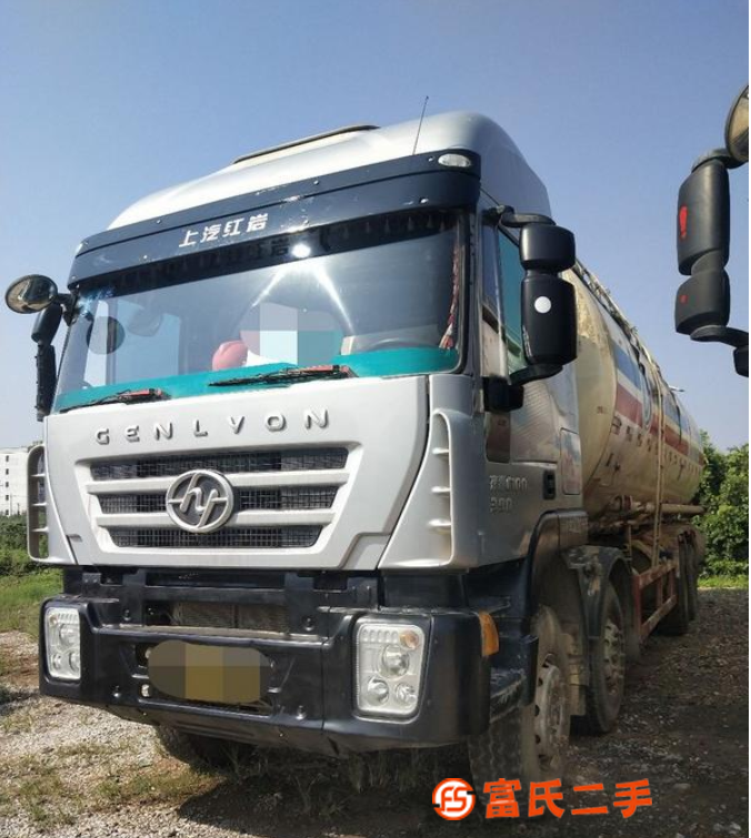 轉讓因工地下線一批前四后八水泥罐車