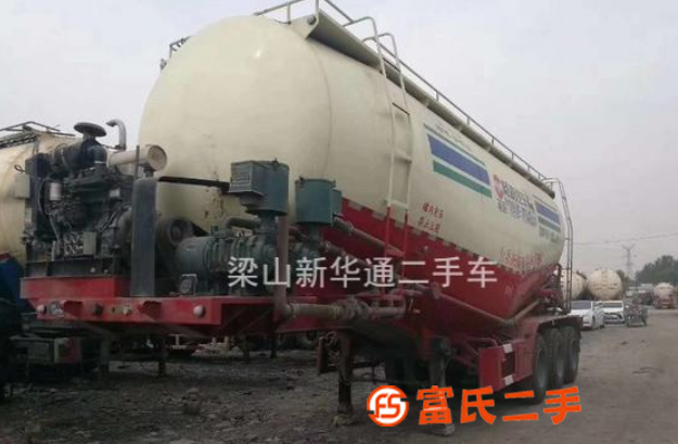 出售精品二手19年中集華宇32 353842立方散裝水泥罐