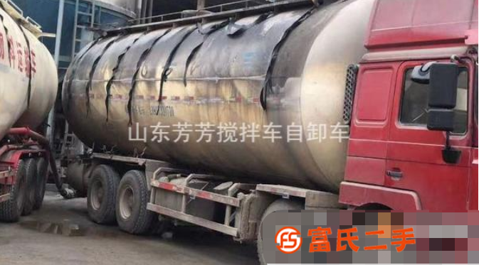 轉讓18年德龍水泥罐車