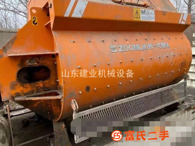 轉(zhuǎn)讓二手180攪拌站中聯(lián)大品牌 出售15年中聯(lián)180攪拌站