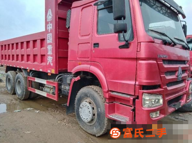 國三自卸車豪沃后八輪低價出售