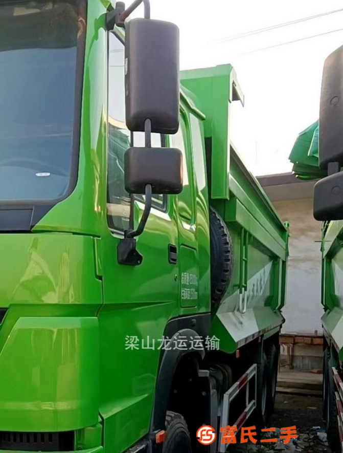 轉讓純新 20年庫存新車，豪沃380馬力，大廂長5.6米