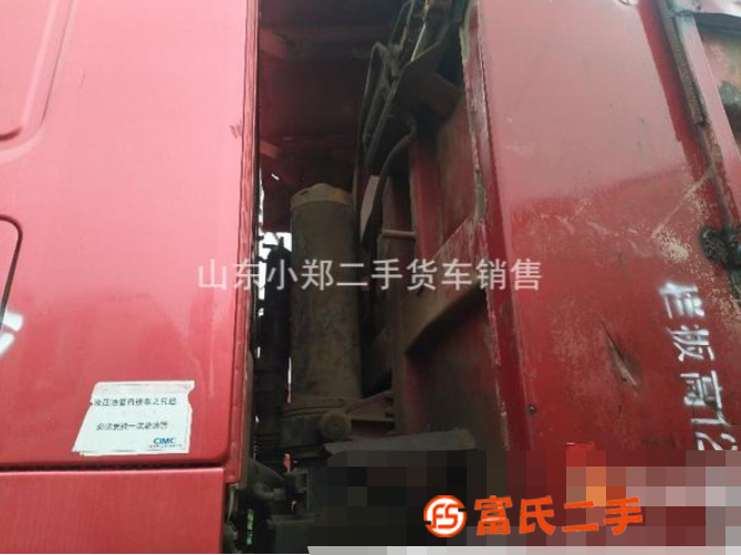 轉(zhuǎn)讓二手豪沃后八輪自卸車5.8米336馬力 手續(xù)齊全 現(xiàn)場