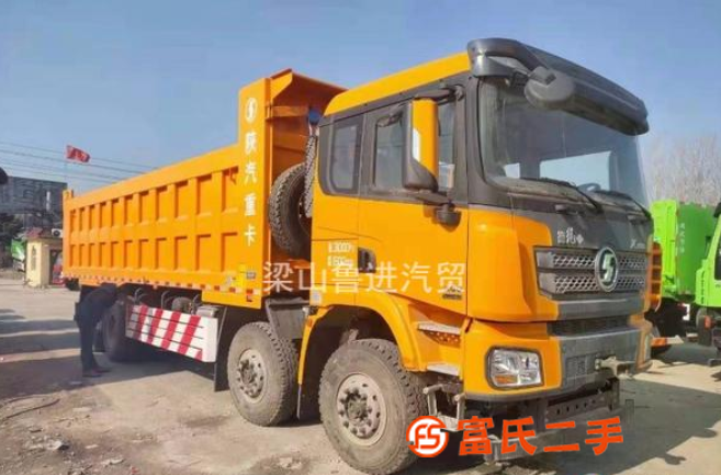 出售一臺陜汽德龍LNG前四后八自卸車,400馬力,濰柴動力