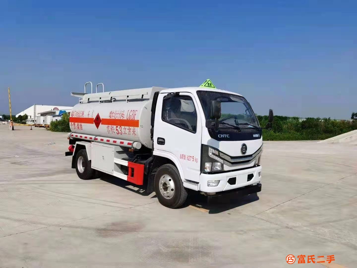 國六5噸油罐車最便宜多少錢一輛